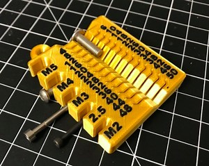Metric Screw Measuring Device by cmh #3DPrinting #3DThursday