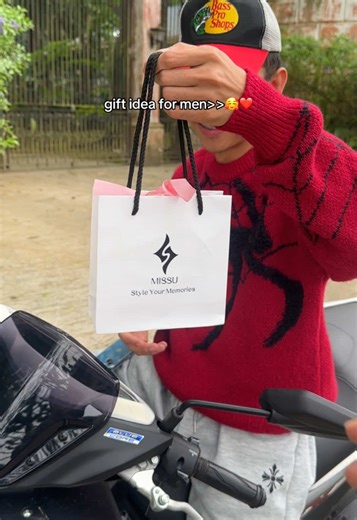 Unique Gift Ideas for Men: Thoughtful Options