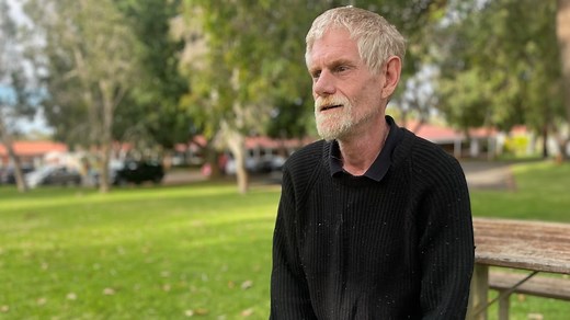 WA's Graylands Hospital music program helps Mark Dark battle schizophrenia, inspiring others