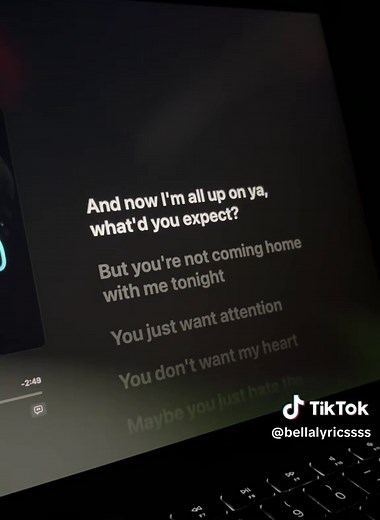 Attention Charlie Puth lyrics - Full song words