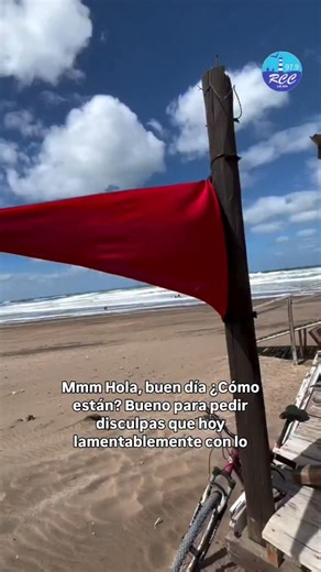 🔷🥺Guardavidas de Dunamar, luego de la crecida del Mar y pérdida de gran parte del refugio y elementos de trabajo: " Lamentamos mucho lo que sucedió, estamos tratando de recuperar los elementos y seguimos cumpliendo nuestra labor, gracias a todos los que siempre están ayudando y acompañando". #Claromecó #dunamar #Guardavidas #crecidadelmar @guardavidasdunamar | Radio Comunidad Claromecó