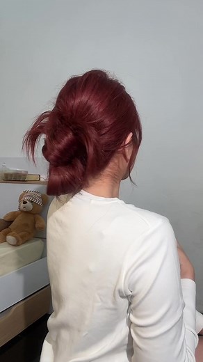 Quick Low Messy Bun Hairstyle Tutorial