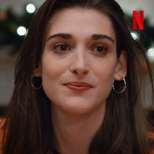 📣Single di tutta Italia 📣 oggi è la vostra festa e vi meritate un regalo. Odio il Natale, solo su Netflix il 7 dicembre. | Netflix
