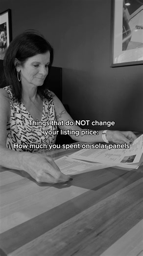 Let’s clear something up: installing solar panels doesn’t automatically increase your home’s price. What it does do is reduce energy costs, help the environment, and can make your home more appealing to the right buyer! #solarpanels #sellingahouse #utahrealtor #utahrealestate #wyomingrealestate #wyomingrealtor | Missy Elardi - UNITY Group Real Estate