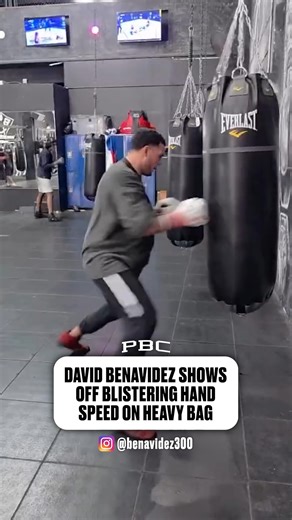"El Monstro" David Benavidez has some of the fastest hands in boxing. How many punches do you count? 💥🥊💨 | Premier Boxing Champions