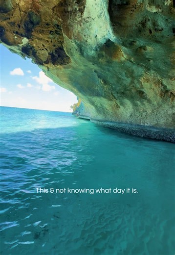Rudder Cut Cay, Exuma, Bahamas. 🇧🇸 For more views like this, follow us as we sail through the gorgeous Exuma Islands for the next 3 months! #sailing #ocean #bahamas #travel #fyp