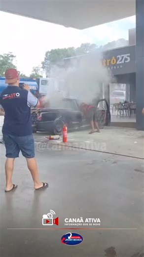 CARRO DE SOM AUTOMOTIVO PEGA FOGO ÀS MARGENS DA PA-275 EM CURIONÓPOLIS. Um carro de som automotivo pegou fogo na tarde desta terça-feira, 31 de dezembro de 2025, às margens da PA-275, no município de Curionópolis. Até o momento, as causas do incêndio ainda são desconhecidas. Não há informações oficiais sobre feridos, nem sobre a extensão dos danos provocados pelo fogo. O caso segue sendo acompanhado e novas informações serão divulgadas assim que houver atualizações. | CANAÃ ATIVA