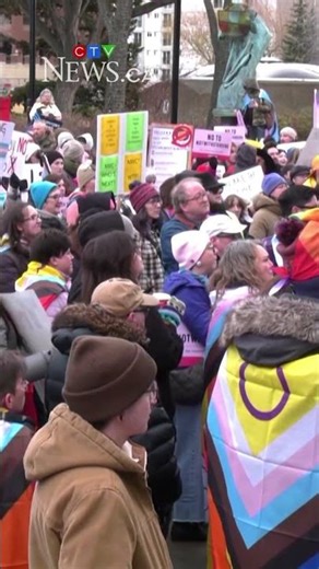 Judge lifts injunction allowing Alberta to enforce laws preventing gender-affirming care