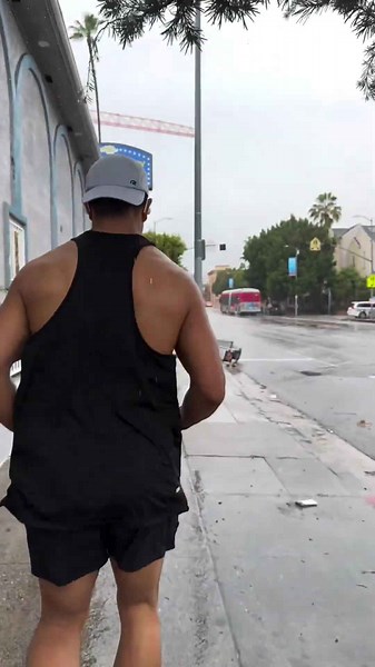 Jaime Munguia Rain, Sleet, Snow We Getting It😤