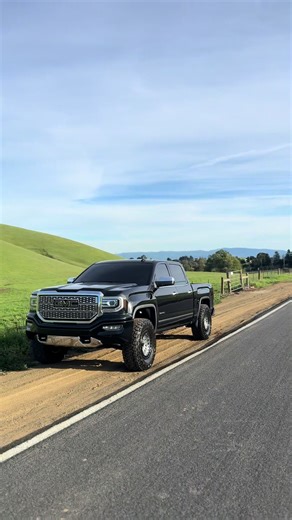 Enhancing Your GMC Denali with Rock Lights