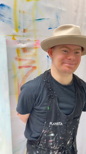 London-based artist Charlie French loves colour, texture and shapes. Here he experiments with pouring, spraying and dripping paint onto canvas, creating a bold, abstract work inspired by artist Frank Bowling. 🎨 See more work by Charlie! ➡️ https://bit.ly/3D6ksYb #WorldDownSyndromeDay | Tate