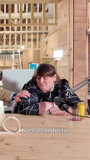 En aquest nou tall del #73Veus, la Sole ens obre el cor i ens explica com va arribar a un dels pisos de Prodis després de viure una situació molt dura a la seva vida. Amb molta sinceritat, ens comparteix com es va sentir al principi i com, amb el pas dels mesos, s’adona que fer aquest pas va ser una bona decisió. Un camí de canvi, d’adaptació i, sobretot, de noves oportunitats. Històries que ens recorden que, fins i tot després dels moments més difícils, sempre hi pot haver un nou començament. �