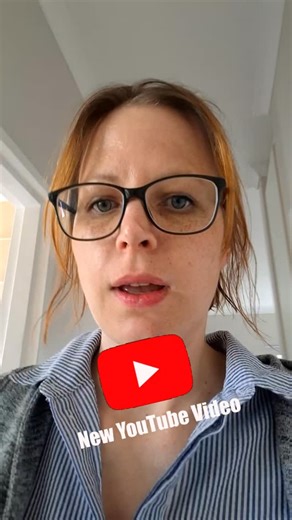 Jessica Lee Bedford on Instagram: "If you want to learn more about signposts comment anything you please and I will send you the link! #englischkurs #englisch #inglês #learnenglish #vocabulary #english #youtube #languagelearning #teamlead #softwareentwickler"