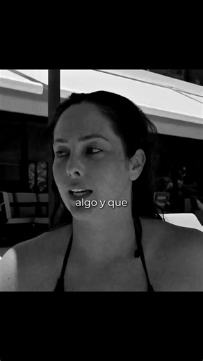 ✨ Hay cosas que no vas a entender… y aun así siguen siendo necesarias. No puedes pararlo todo. Ni controlarlo todo. Y muchas veces, ni siquiera comprenderlo. Si lo estás intentando y no sale, confía. No es un error. Es proceso. El camino no se revela de golpe. Se va tejiendo, hilo a hilo. Como una telaraña que tarda años y nunca sabe exactamente a dónde te llevará. Pero te lleva. Una mujer líder no se rinde cuando no entiende. Sostiene la visión. Confía en el proceso. Y sigue caminando con elega