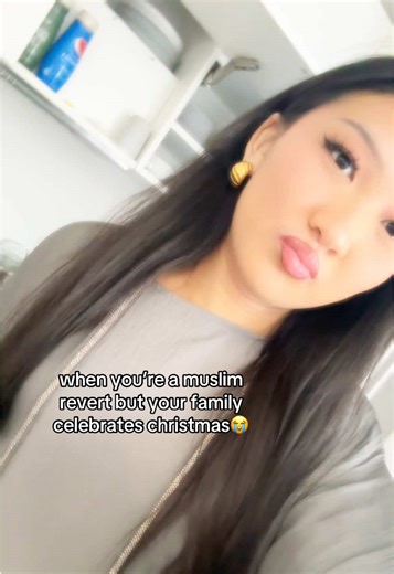 Celebrating a Halal Christmas as a Muslim Revert