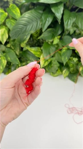 Part 4 • Interested in lacemaking but worried it’s too complicated? 🫣 I’ll show you how to start ✨