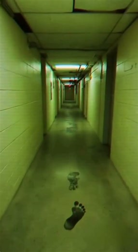 The lights blinked for ONE frame…then the footprints were closer #enterthebackrooms #cctv #backrooms