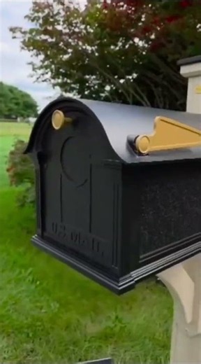 EPIC MAILBOX TRANSFORMATION! Mailbox installation by Chester County Mailboxes.