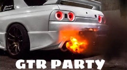 The sickest Skyline GTR party ever recorded