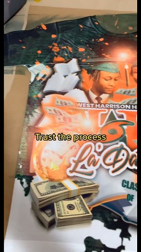 #sublimationtutorials #sublimationprinting #sublimationforbeginners #photoshop #graduation #businesswoman