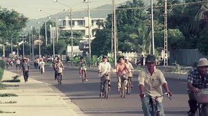 234K views · 10K reactions | Nha Trang ngày xưa và Nha Trang bây giờ. Nhìn khác quá chừng nhưng điểm chung là phiên bản nào cũng đẹp. Quê tui nên tui thấy đẹp hihi 殺 (video by: Amazing Nha Trang) #nhatrang #nhatrangreview #AmazingNhaTrang | Nha Trang Review | Facebook