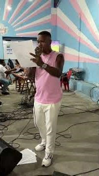 SAMBA EXALTAÇÃO NOVO IMPÉRIO: a collaboration between ZULA and company.