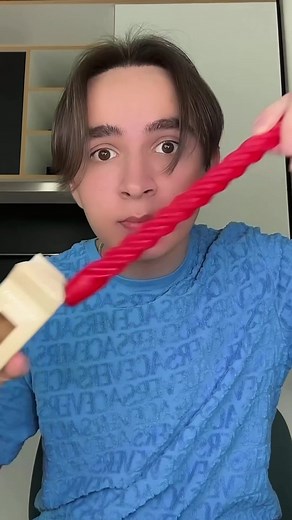 Exploring Unique Close-up Clips of Everyday Actions