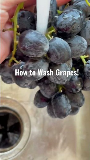 How to Wash Grapes