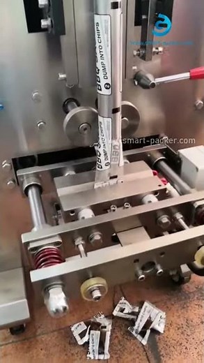自動ソース液体水スティックバッグポーチ小袋充填シール袋詰め機ランニングビデオ