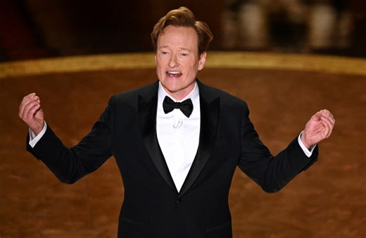 Conan O'Brien condemns 'bullies' as he receives Mark Twain Prize