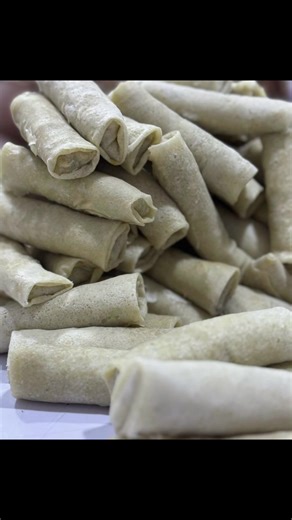 Delicious Frozen Spring Rolls and Samosas for Order