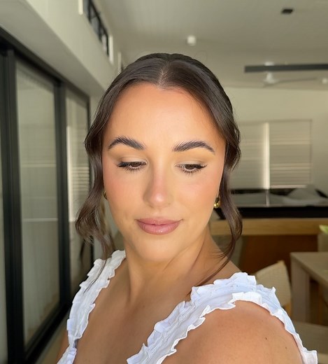 Hannah Mills Makeup Artist on Reels