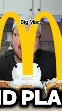 Ranking the top 5 fast food burgers #food #burgers #loloeats #fastfood #shorts #ranking #viral