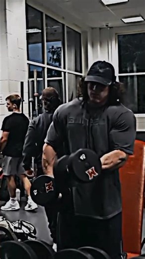 "Sam Sulek’s INSANE #shorts Challenge: Revealing Secrets of an IFBB Pro Bodybuilder!"#viral #edit