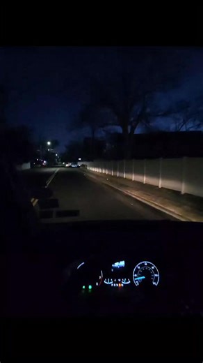 An early morning call from officers with the Suffolk County Police Department lead to the safe capture of this swan after he was laying in the middle of the road in Lindenhurst. 😭 | John Debacker