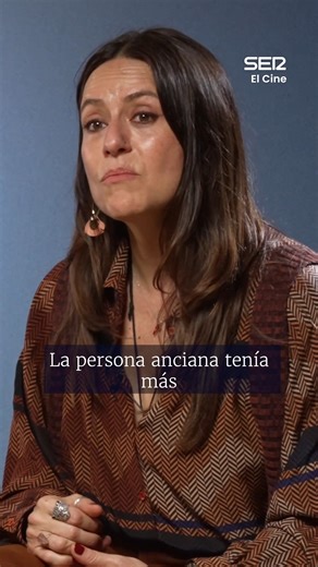 105K views · 3K reactions | ❤️‍啕Itziar Ituño: "Los ancianos y ancianas cada vez están más solas" La actriz protagoniza 'La deuda', de Daniel Guzmán, y reflexiona sobre un sistema al que no gusta la enfermedad, ni la vejez y que pierde el afecto y respeto a nuestros mayores | El Cine en la SER | Facebook