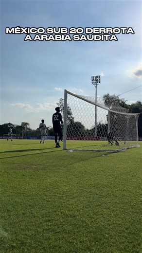 México Sub-20 derrotó a Arabia Saudita 🇲🇽 Continúa la preparación de cara al Mundial de la categoría y el conjunto Azteca se llevó la victoria por 2-1 con anotaciones de Gilberto Mora y Elías Montiel ⚽⚽ El mundial Sub-20 de Chile 2025 inicia el 27 de septiembre y México abre vs Brasil el día 28 🇧🇷 | TV Azteca Deportes