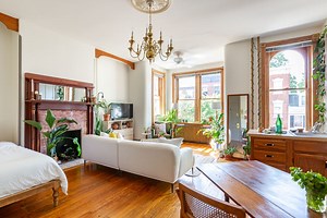 How Big Is 500 Square Feet? 10 Real Homes Illustrate What It’s Like.