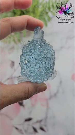 Crystal Tortoise Resin Pour #epoxyresin #resina #crystals
