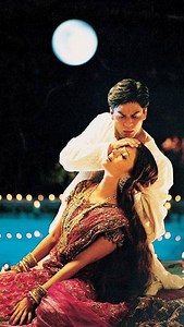 Did you like Devdas? Devdas, a movie that carries story of three lovers or should we count the family too? Well, the first lover Paro then comes Devdas and then the most unfortunate one, Chandramukhi. All of the lovers had different expectations and none was wrong. Many may find that the story is way too much but with growing age and better observations, you will find that it all happens, just without the beauty of aesthetics. (Shah Rukh Khan, Devdas, Aishwarya Rai, Madhuri Dixit) #shahrukhkhan 