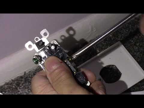How To Replace An Old Electrical Outlet With A New One