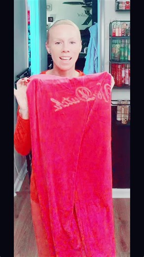 If you’ve bought clothes from TikTok before, these are a must. Von Dutch soft velour sweatpants are ultra-comfortable, stretchy, and feel luxe while still giving that effortless everyday fit. Perfect for lounging, errands, or styling with a hoodie or crop top. #tiktokshop #tiktokmademebuyit #loungewear #sweatpants #fashionfinds