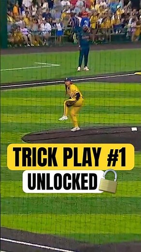 Kelsie Whitmore’s first trick play was smooth 😮‍💨 #bananaball #baseball #mlb #tricks #shortsfeed