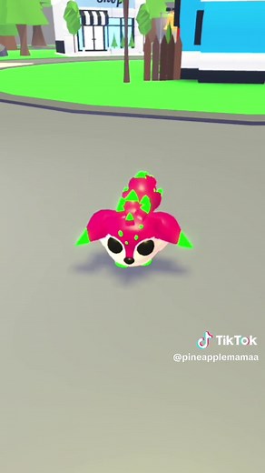 Creating a Neon Dragonfruit Fox in Adopt Me!