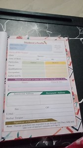 Student's Profile FormCreate a Student's Profile Form with th... | Filo