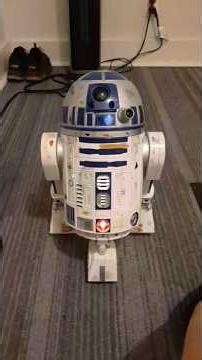 #robot #starwars #hasbrotoys #r2d2 #command #2006 #voice #astromech #interactive #activated #droid😎🔥