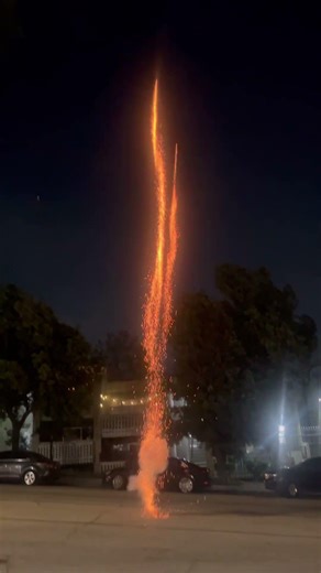 Pro Set 3 36shot cake #fireworks #pyro #flame #yomama #explosion #fire #pyrolife