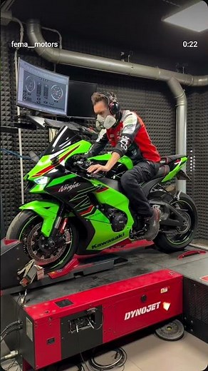 Kawasaki Ninja ZX-10R Ultimate Superbike Sound & Top Speed Test 🔥
