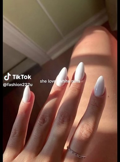 White Nail Art Ideas for Trendy Nail Trends