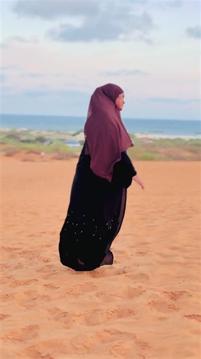 ‏@Axmed Qoyste 🦅🦅 @MOHAAN.MK📸🎥🔥